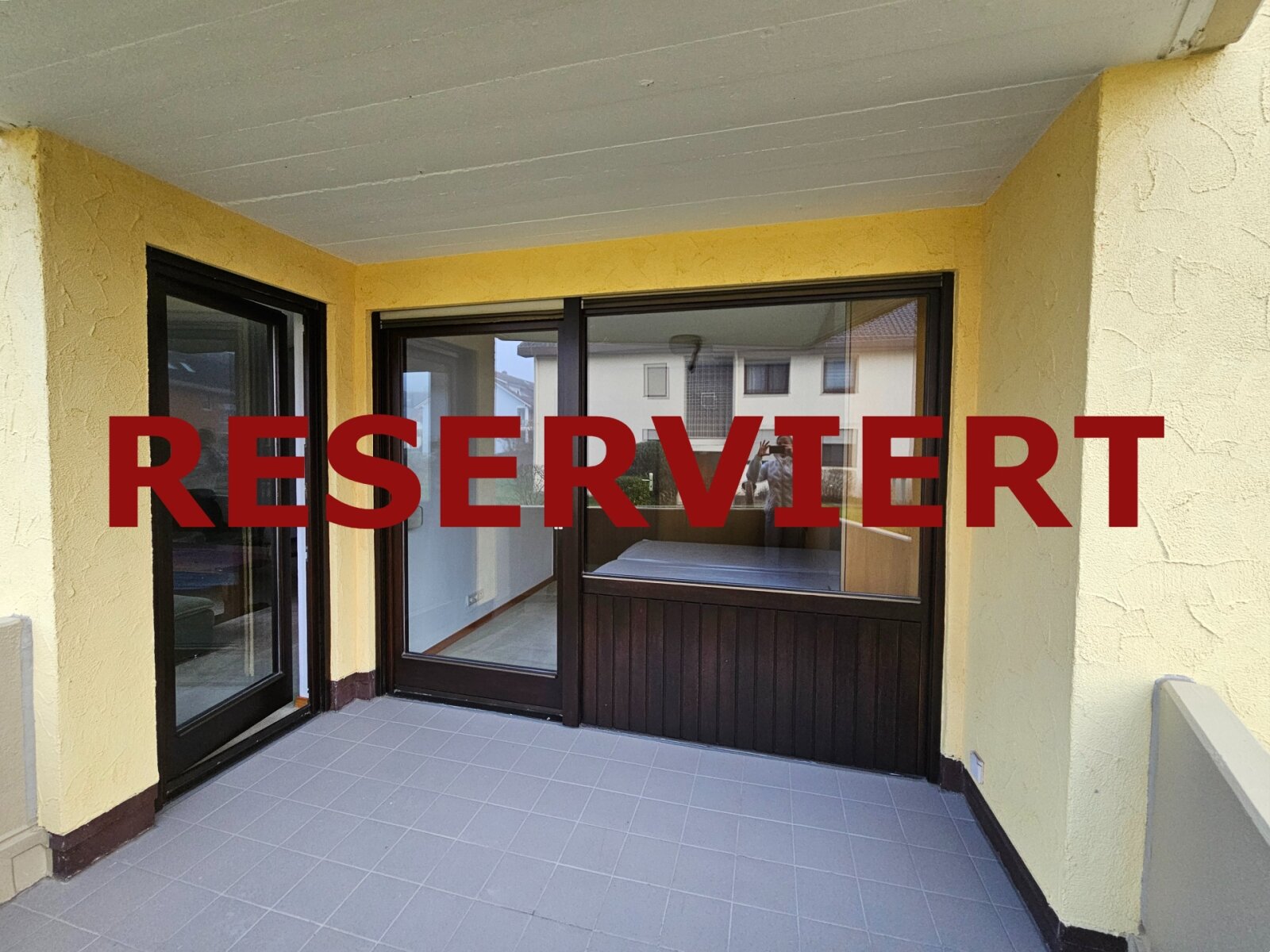 **MACHEN SIE WAS DRAUS**Süße 2 Zimmer ETW im Hochparterre** **MACHEN SIE WAS DRAUS**Süße 2 Zimmer ETW im Hochparterre**